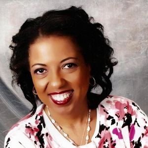 Meet your Posher, Julyette